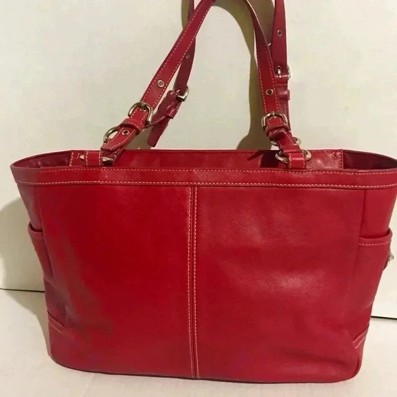Coach red leather tote handbag - Picture 2 of 8